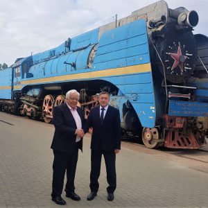 Tim Littler with Vladimir Odintsov, director of the Russian National Railway Museum, at the P36 handover ceremony